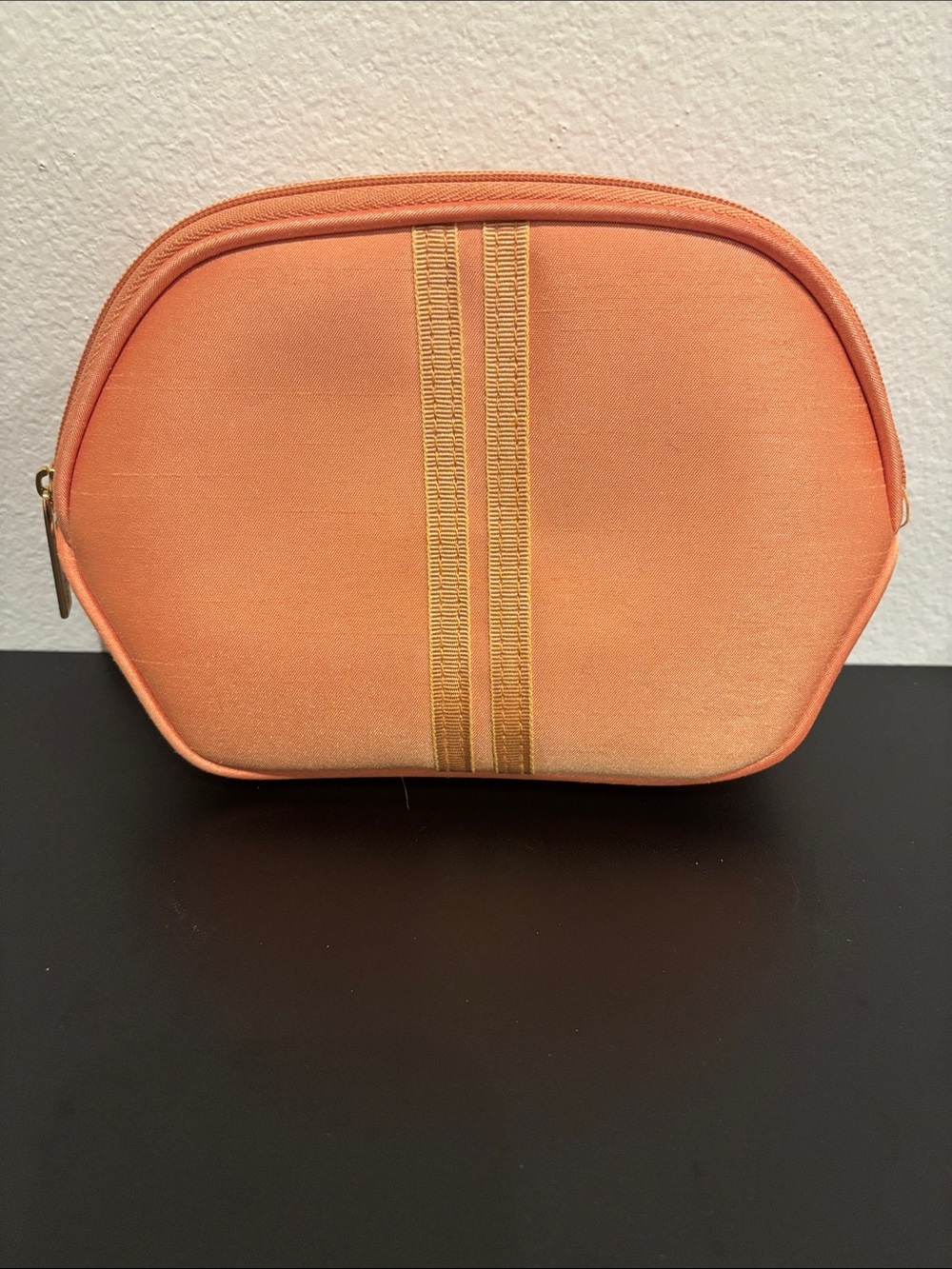 Estée Lauder Peach Makeup Bag